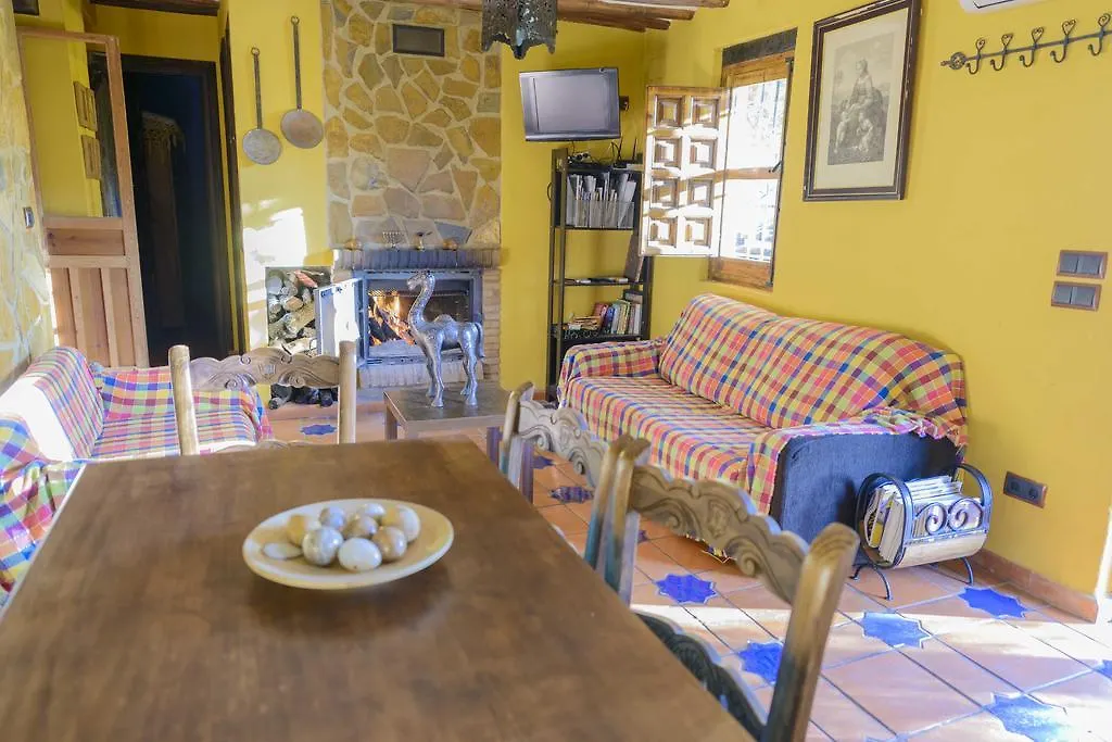 El Tajil Villa Algarinejo
